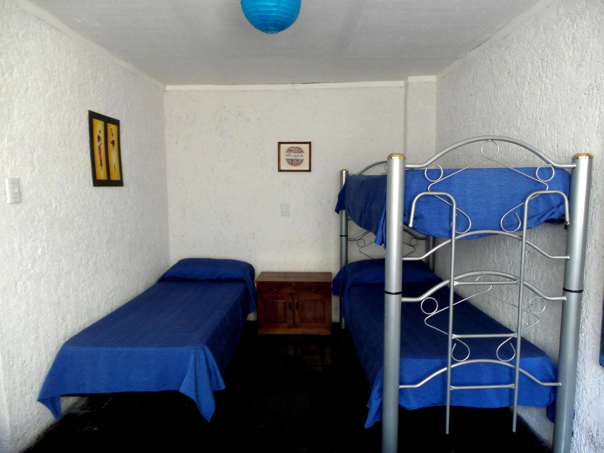 Hostel Otro Mundo Capdevila Exterior photo